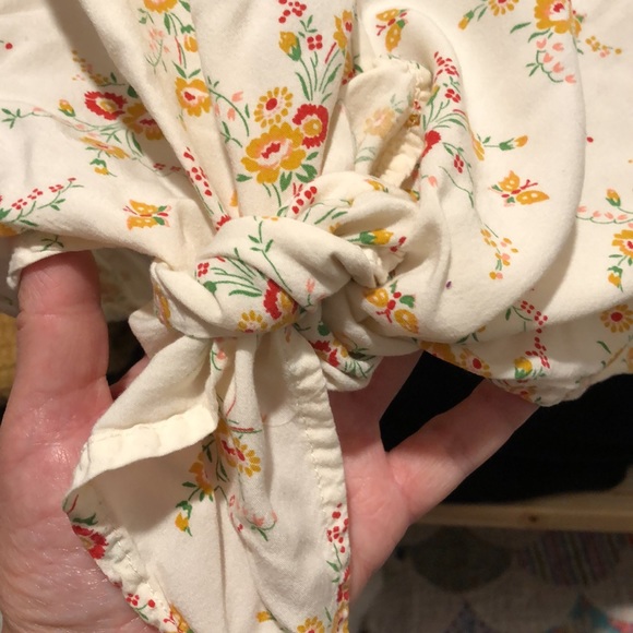 SOLD 🙌🏼 Madewell Tie-Front Floral Crop Top Sz M - Picture 5 of 6